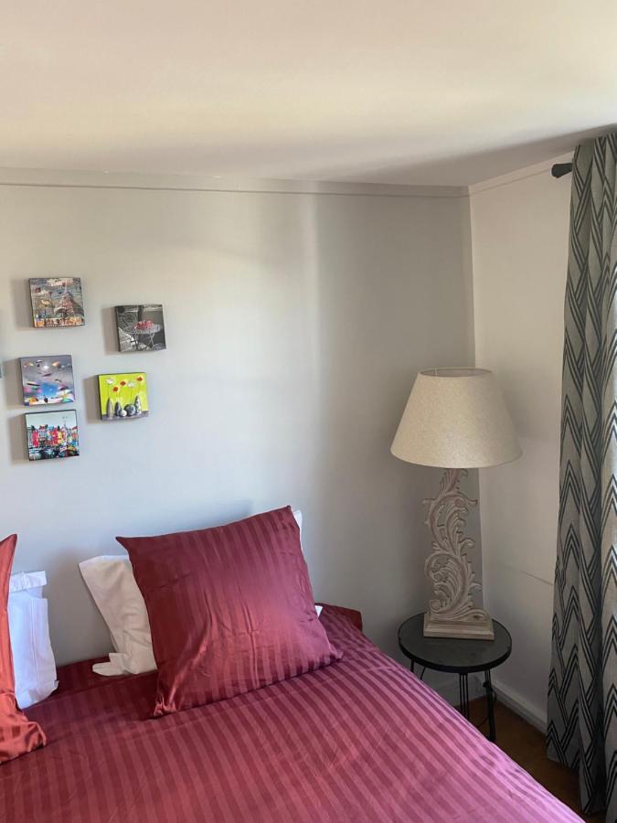 Chambre d’hôtes du Carré des Arts Honfleur Exterior foto